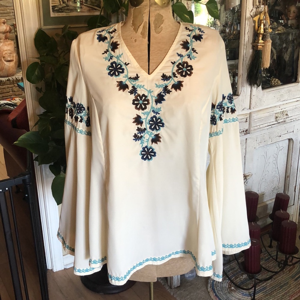Double D Ranch Blouse size Large